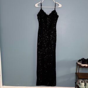 Lucy In the Sky - Elegant Black maxi Sequin Dress